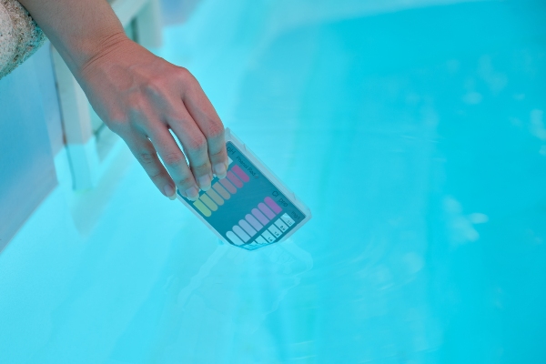 Cómo medir el pH de la piscina