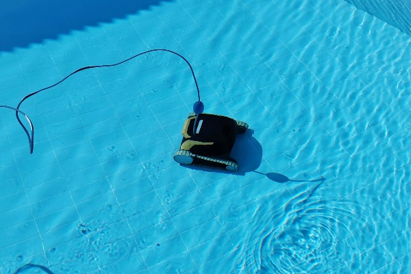 robot limpia piscinas paredes